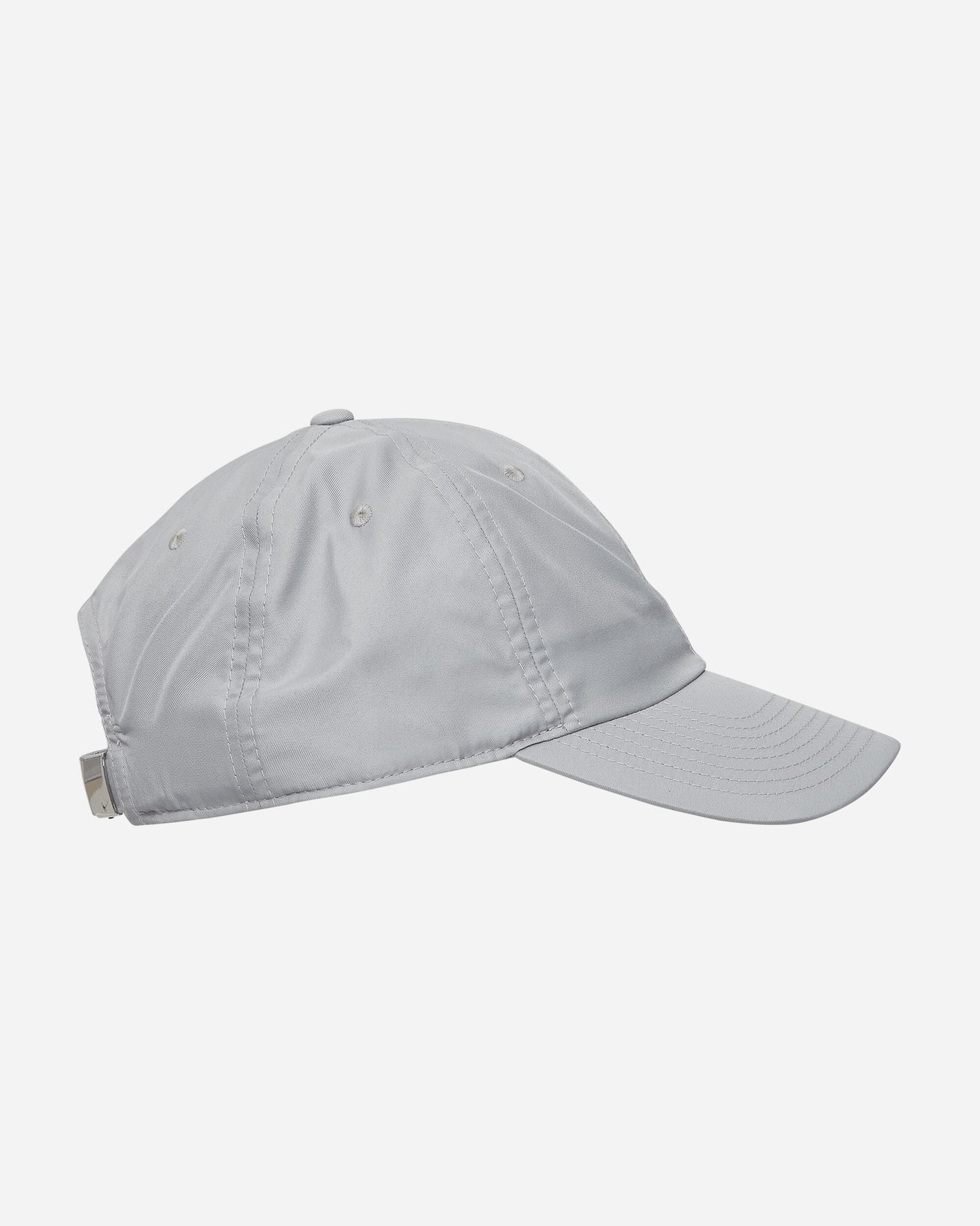 Nike U Nk Df Club Cap U Cb Mtswsh L Lt Smoke Grey/Metallic Silver Hats Caps FB5372-077