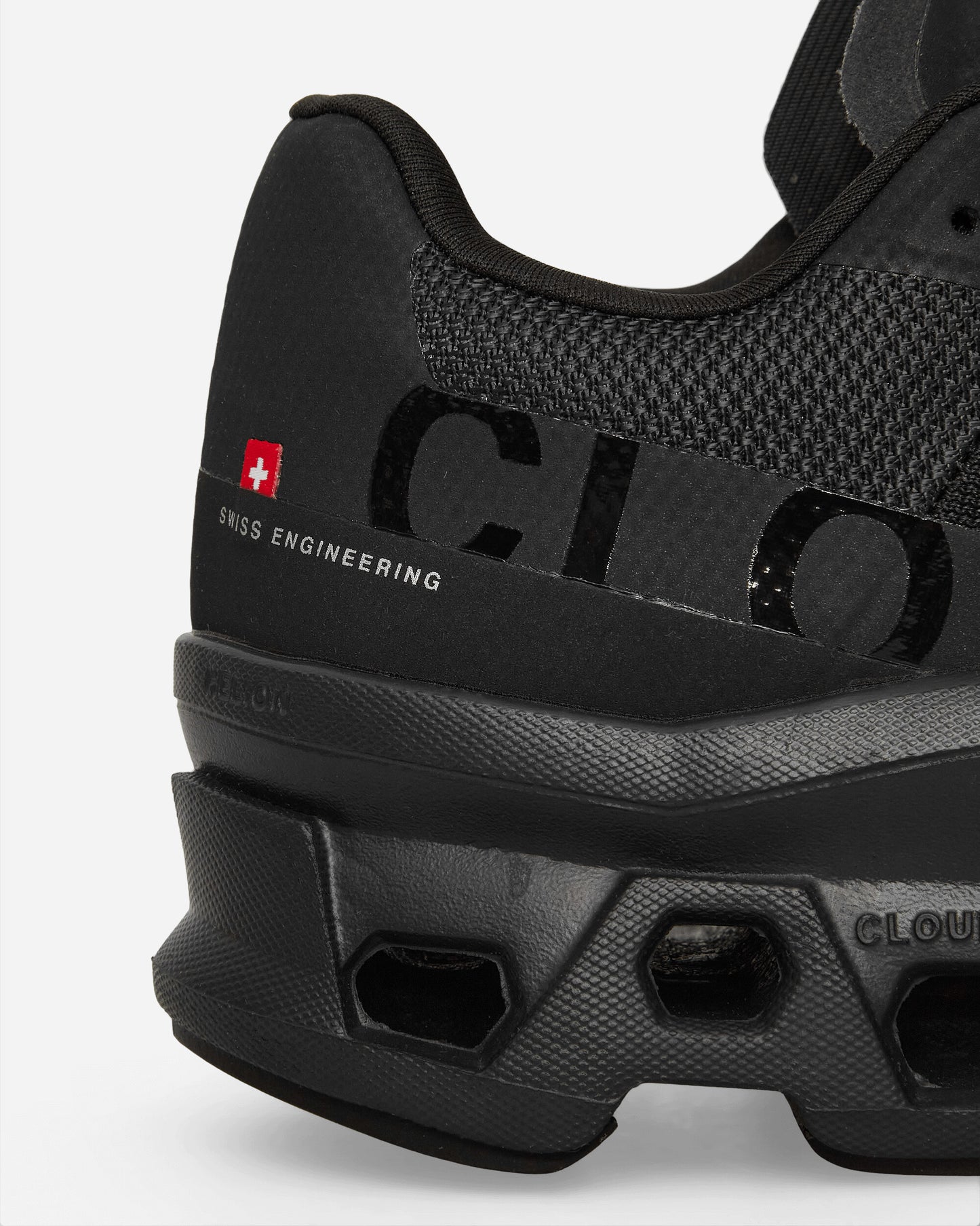 On Cloudmonster Triple Black Sneakers Low 61.99025 001